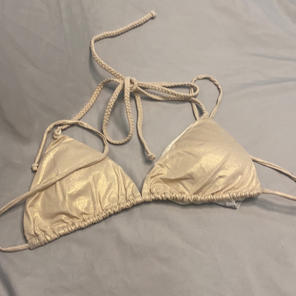 Luli Fama Gold triangle top